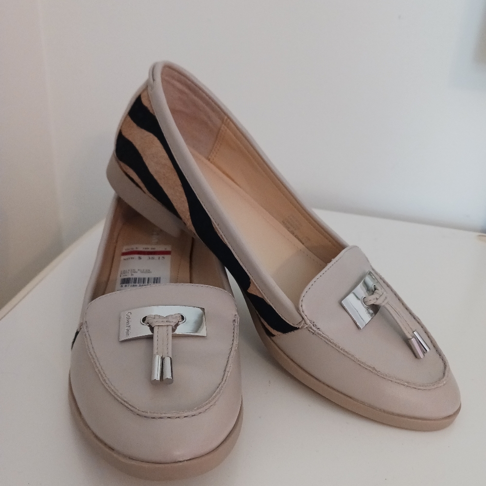 NWT Calvin Klein Flat Shoes